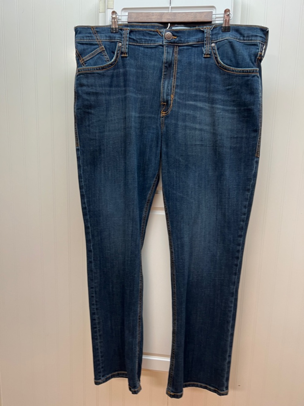 Rock & Republic Dark Blue Denim Jeans with Contrast Stitching